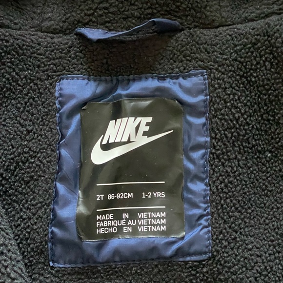 Nike Boys’ Navy Blue Jacket. Size 2T. Used. - Picture 5 of 8